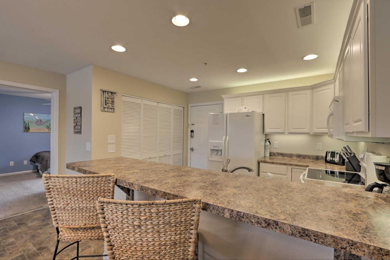 The Lake Escape With Balcony And Pool Access! Camdenton Exterior foto